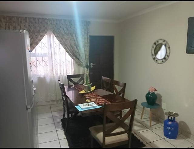 3 BEDROOM HOUSE FOR SALE IN WINDMILL PARK